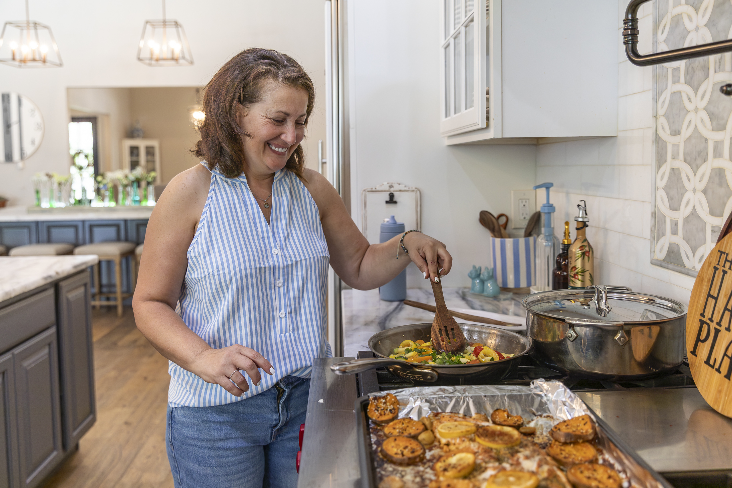 Fabiana Stewart cooking.jpg