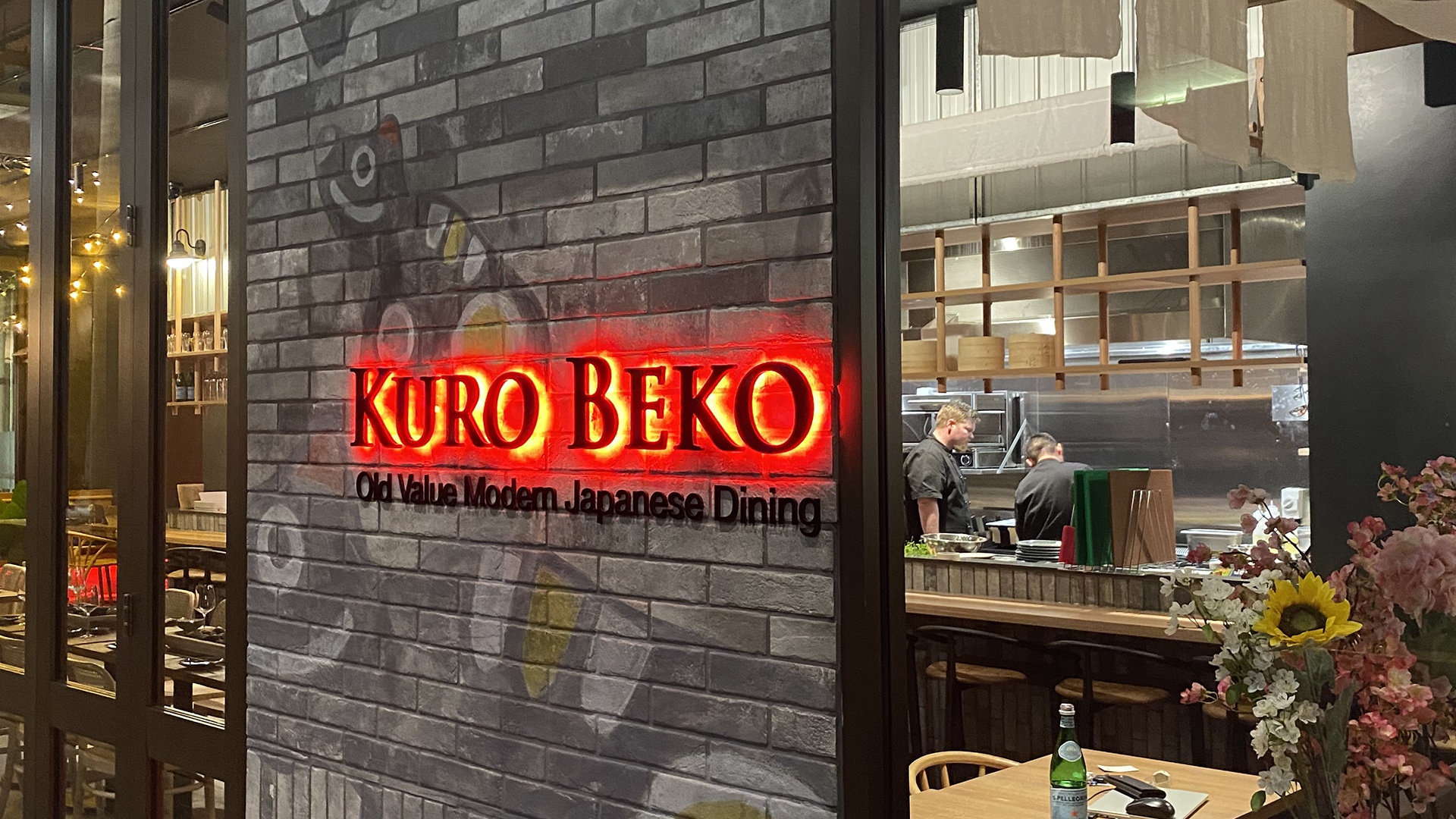 Kuro Beko Modern Japanese