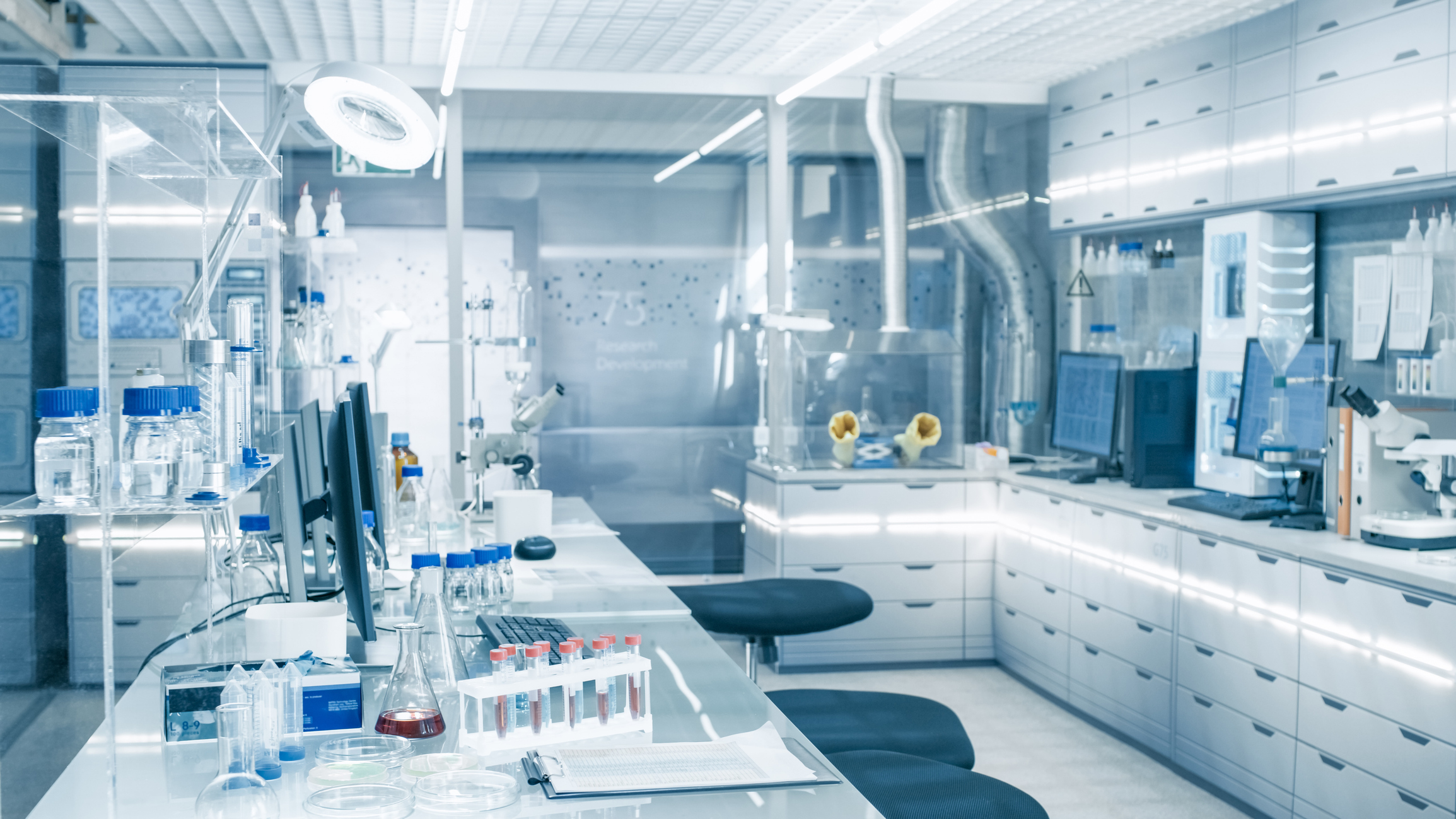 High Tech Medical Laboratory