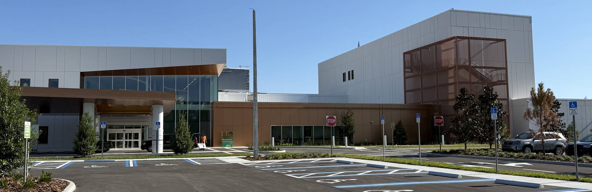 November 2025 photo tour of the construction progress at Moffitt Speros Outpatient Center
