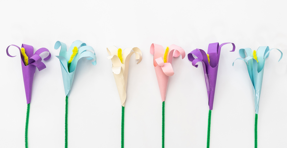 Step by Step photos how to make hand print lillies