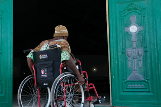 Nigeria_WheelchairChurch.jpg