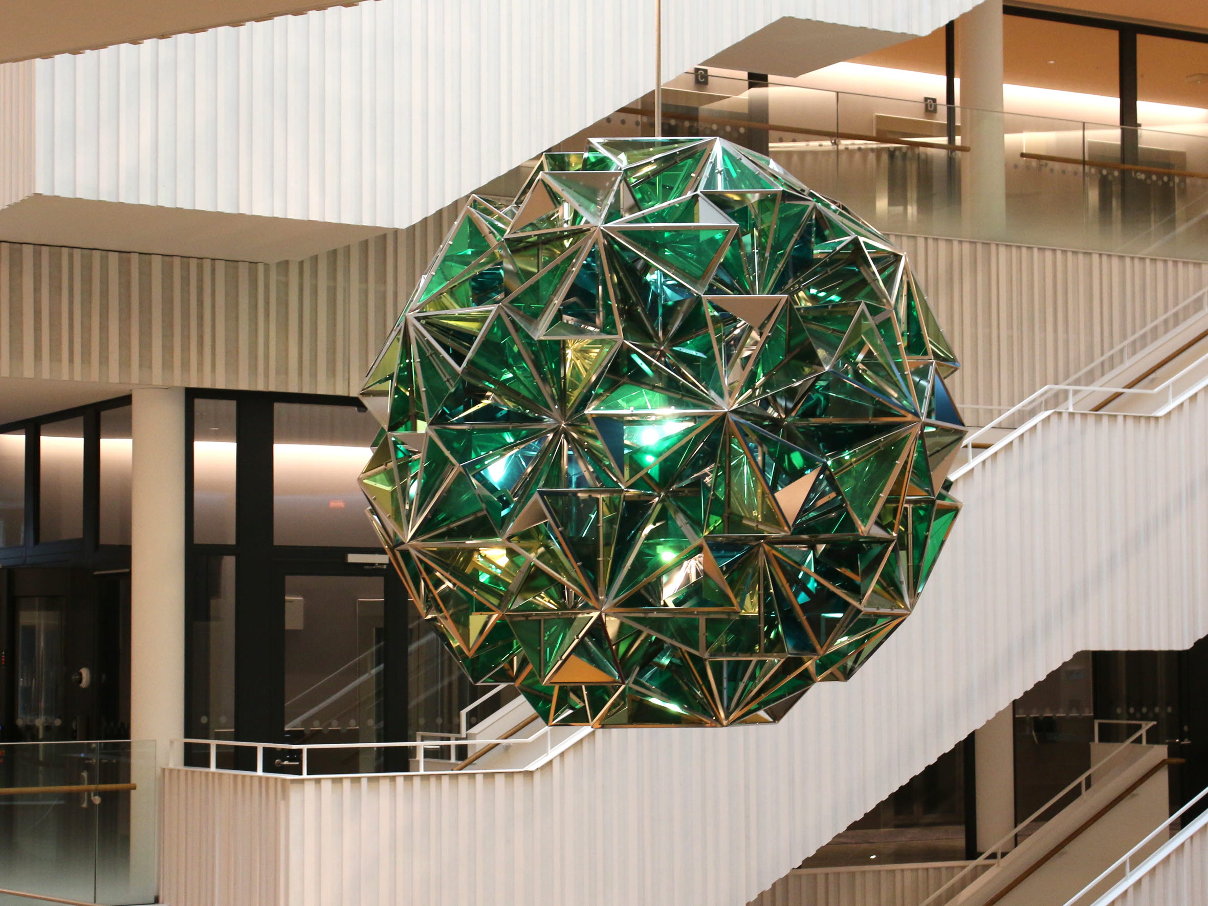 Power sharing planet