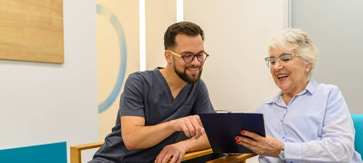 patient checking in to appointment