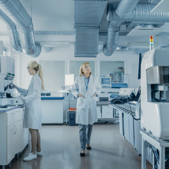 Research scientists in laboratory