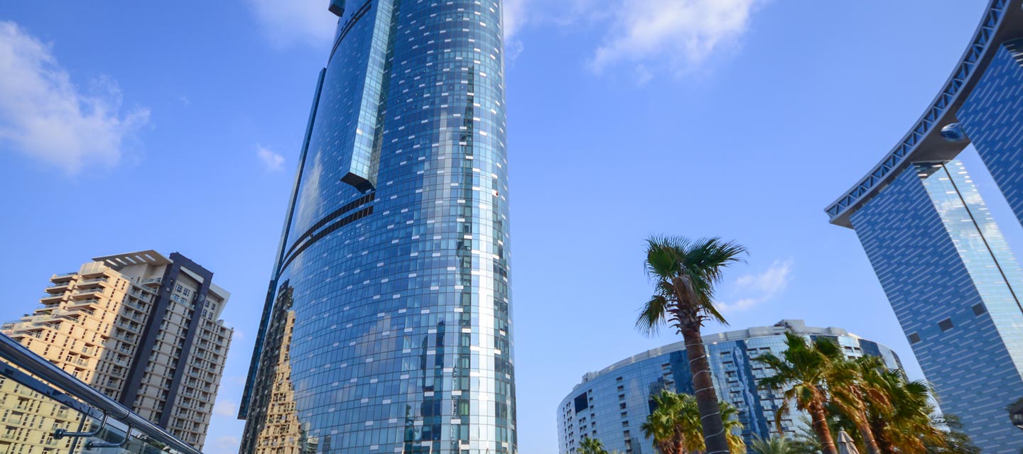 برج سكاي تاور