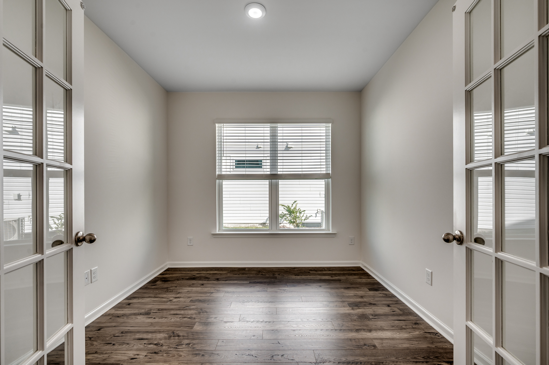 Somerset Lot 41 018.jpg