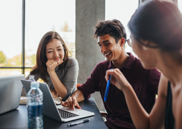 Text WYSIWYG Law Graduate or PLT NSW.png