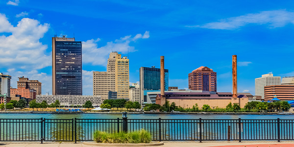 A shot of the Toledo skyline.