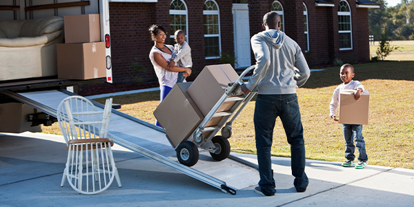 How to Save Money on Your Next Move (Without Relying on Family and Friends)