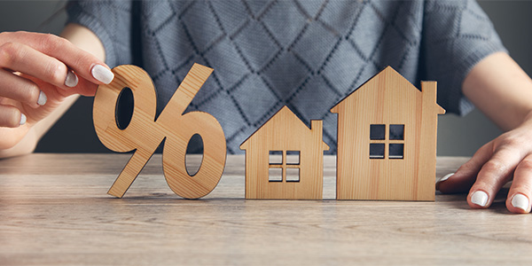 Mortgage Interest Rates Stabilize, Tick Down a Little Image