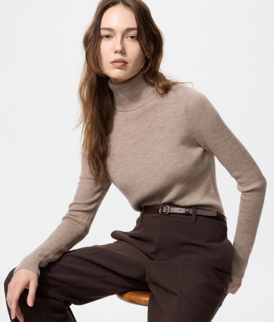 Uniqlo Skivvy