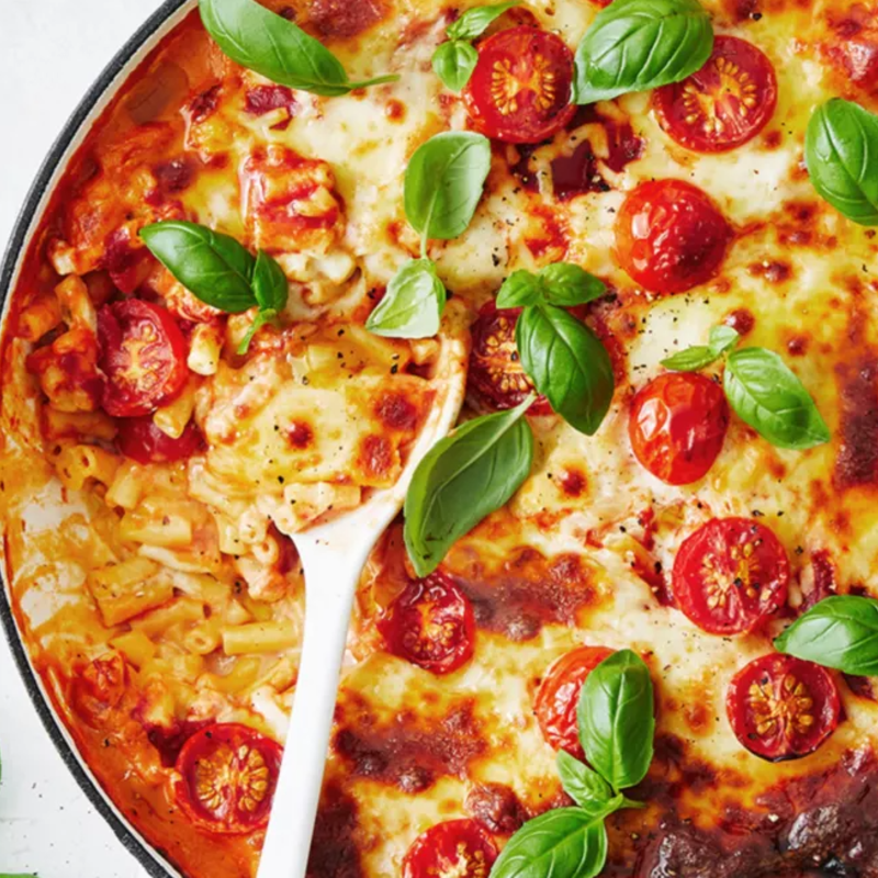 Mozzarella Tomato and Basil Macaroni