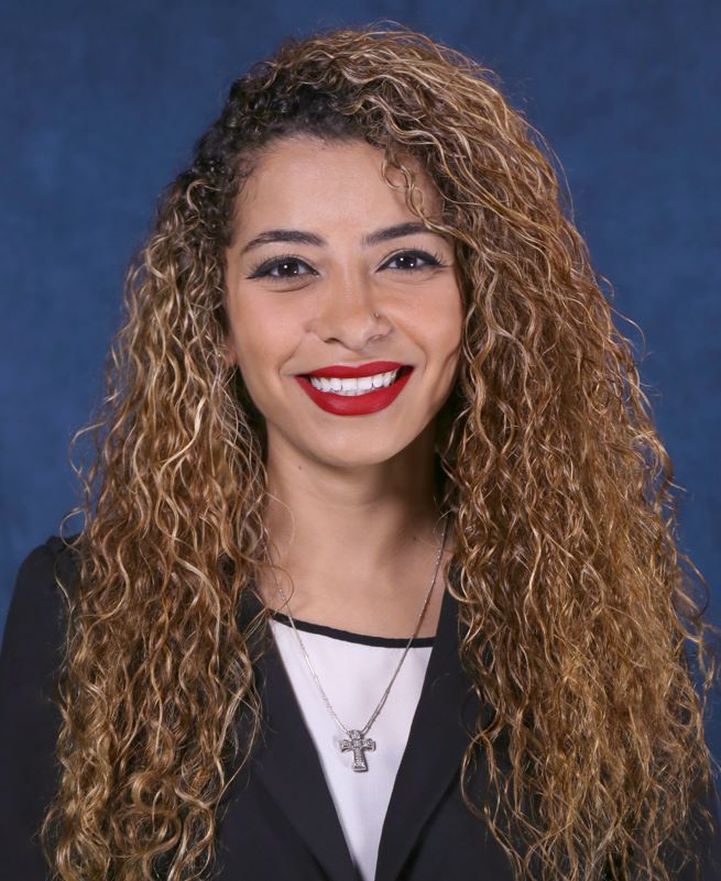  Julie Yassa