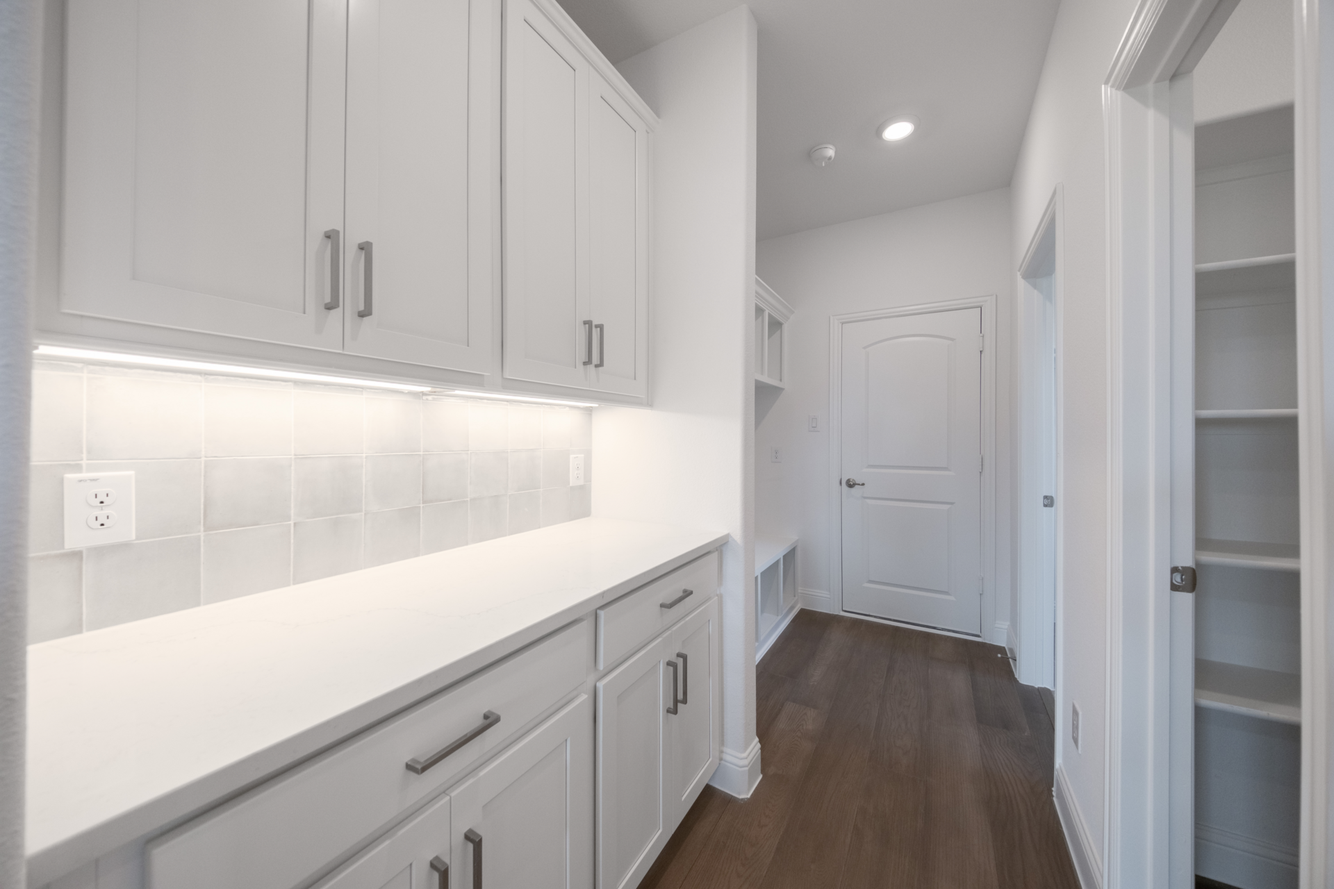 b10277ed-a150-4676-a622-4c3e13ffcf89