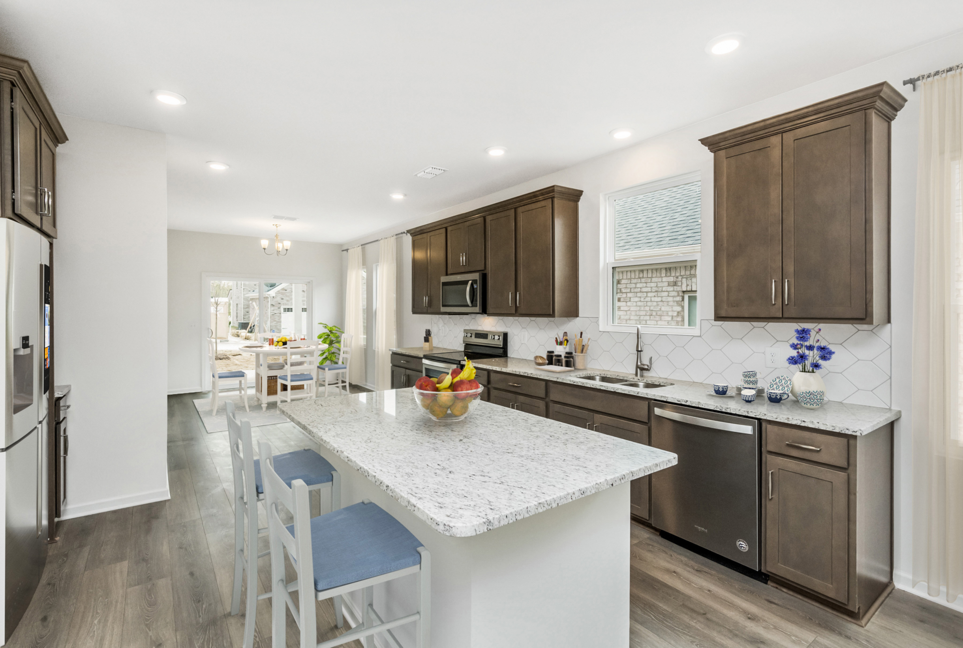 bb4ca53d-2483-4947-8bb4-47cdff1efd38