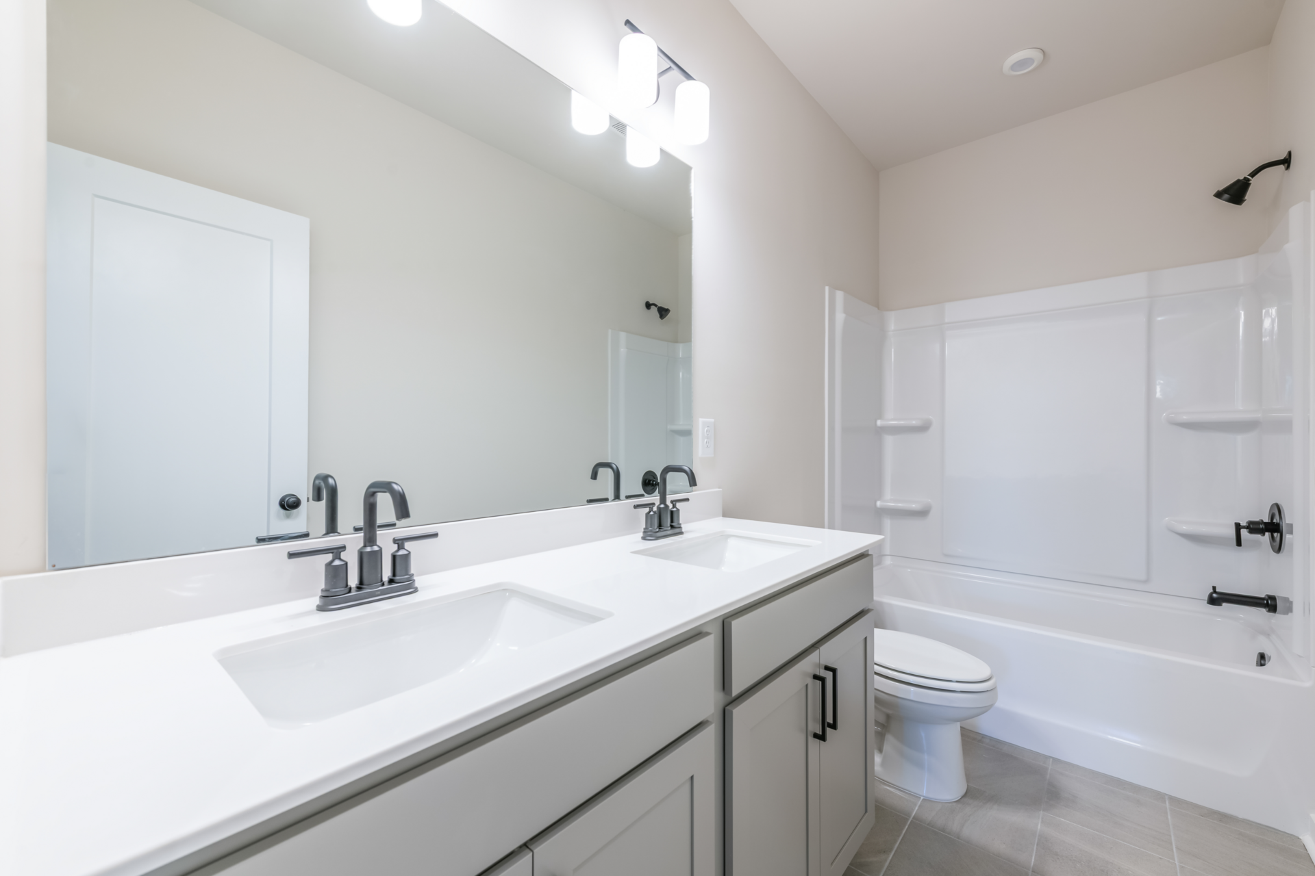 bbf64c24-527e-44fd-b7e8-f127a52f6db5