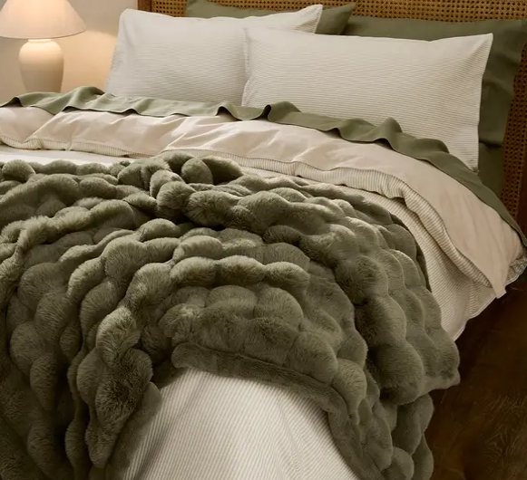 bed bath winter