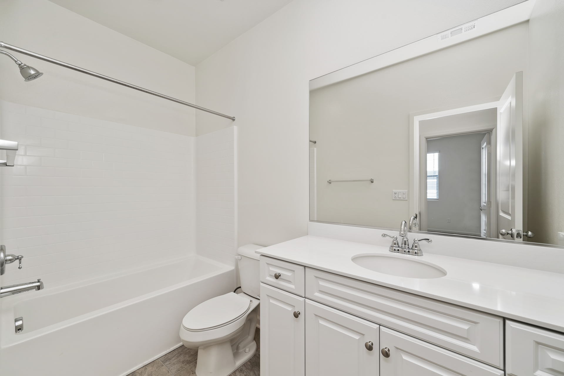 cf284bde-e3b3-417a-a2ca-40bb628d4b7b