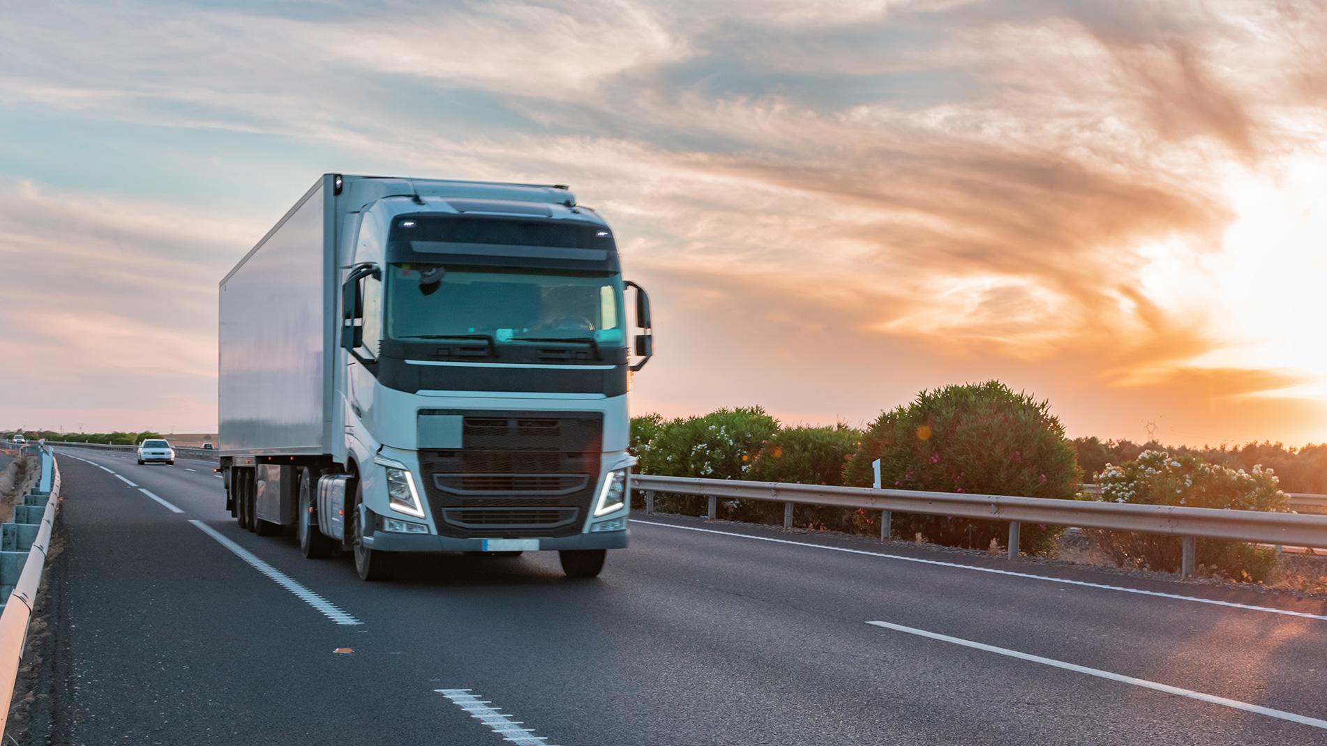content-media-row_transportation.jpg Transportation Management for Grocery Industry