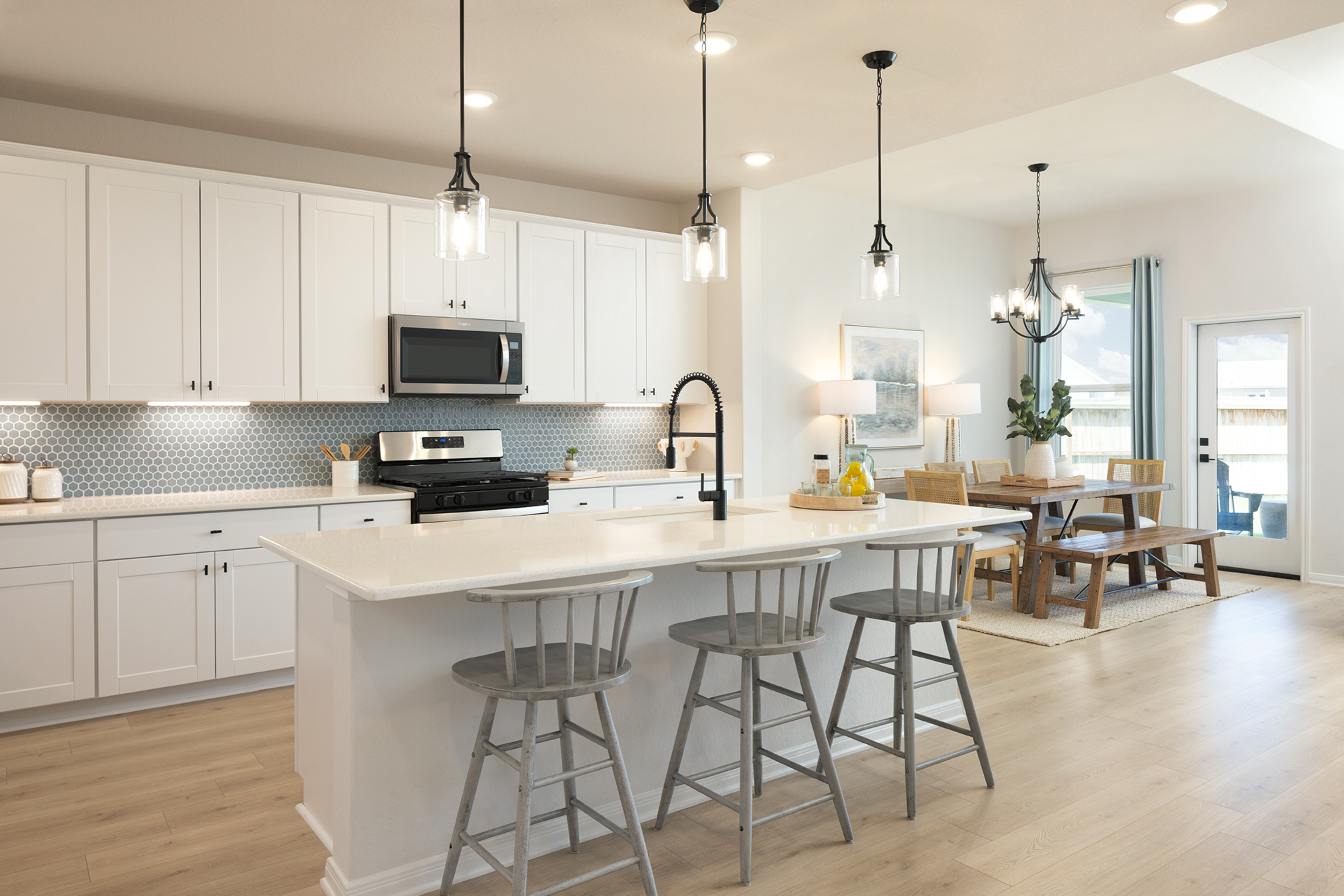 d4f0ad92-e528-4113-9a3b-5971a7afaa30