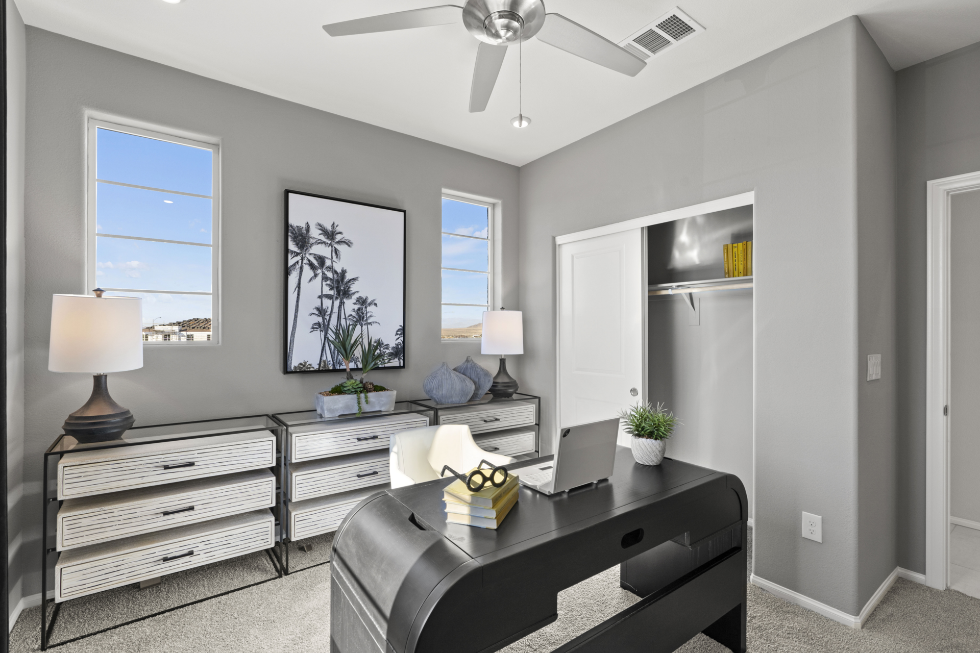 d7f9fefb-3aea-4cbd-8b92-2f7b14e3f430