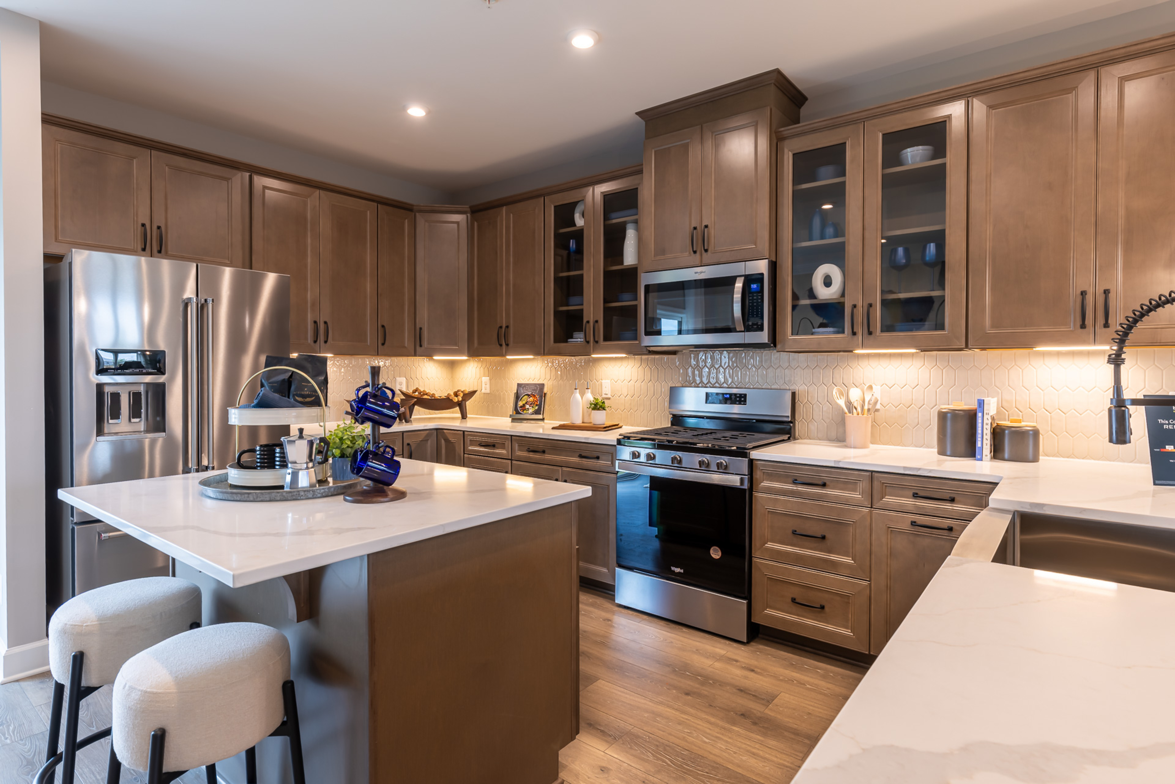 ded9b5a8-25f1-4ebb-8372-cd78e659db39