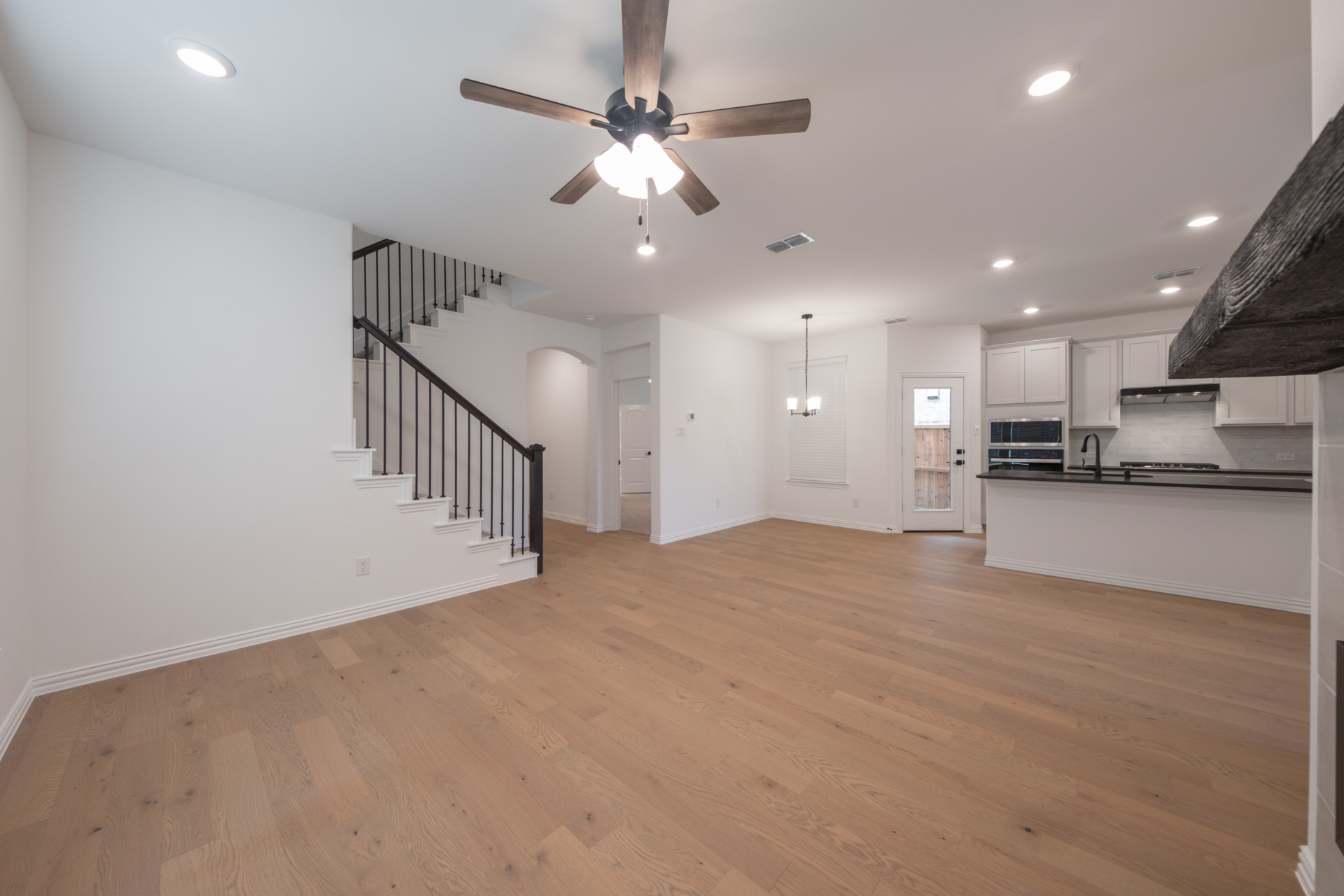 e119eba2-8587-4038-97af-78a51b2c82ed