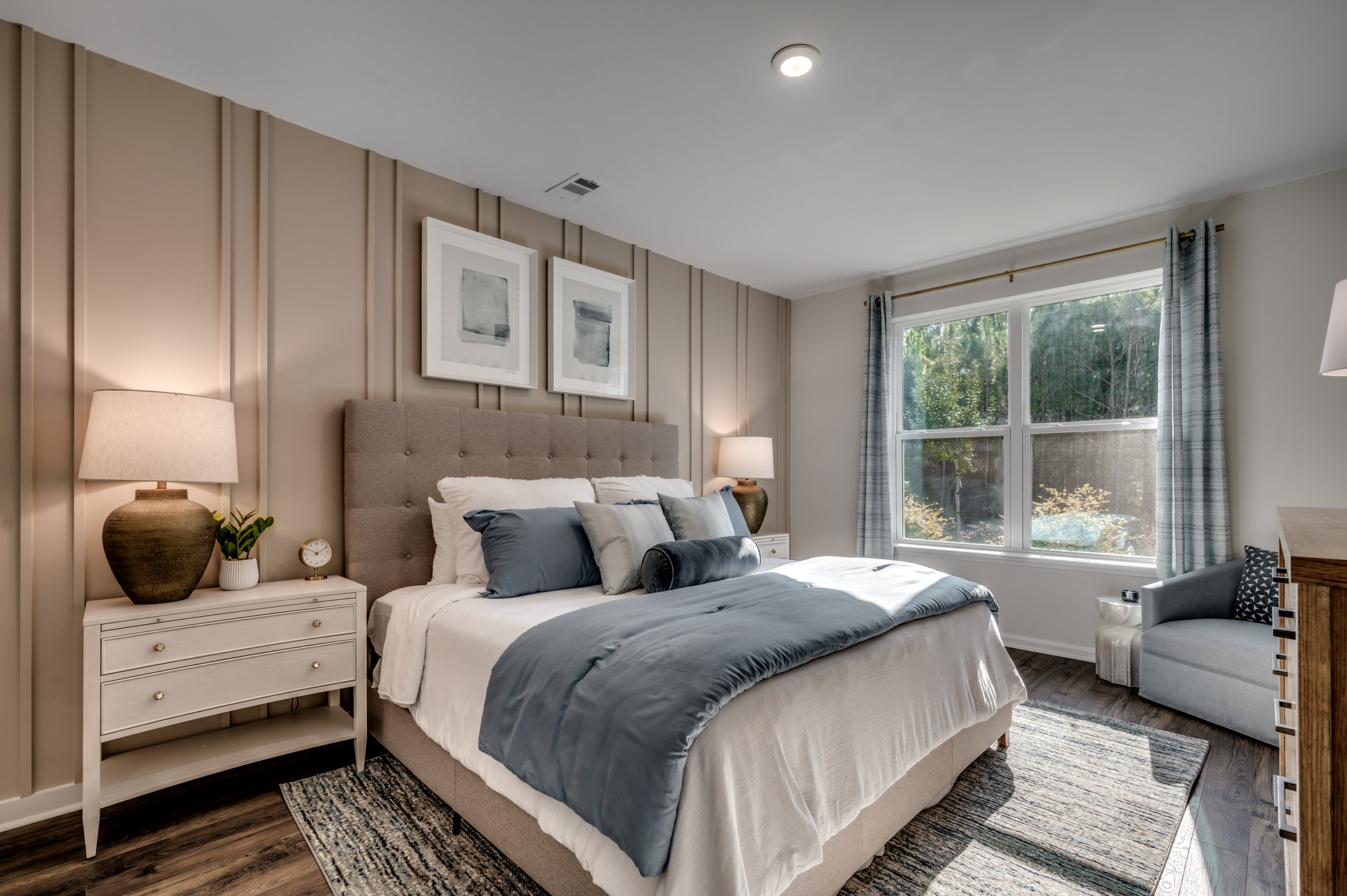 ec8e847d-8240-4632-9310-bc2f4ff7690a