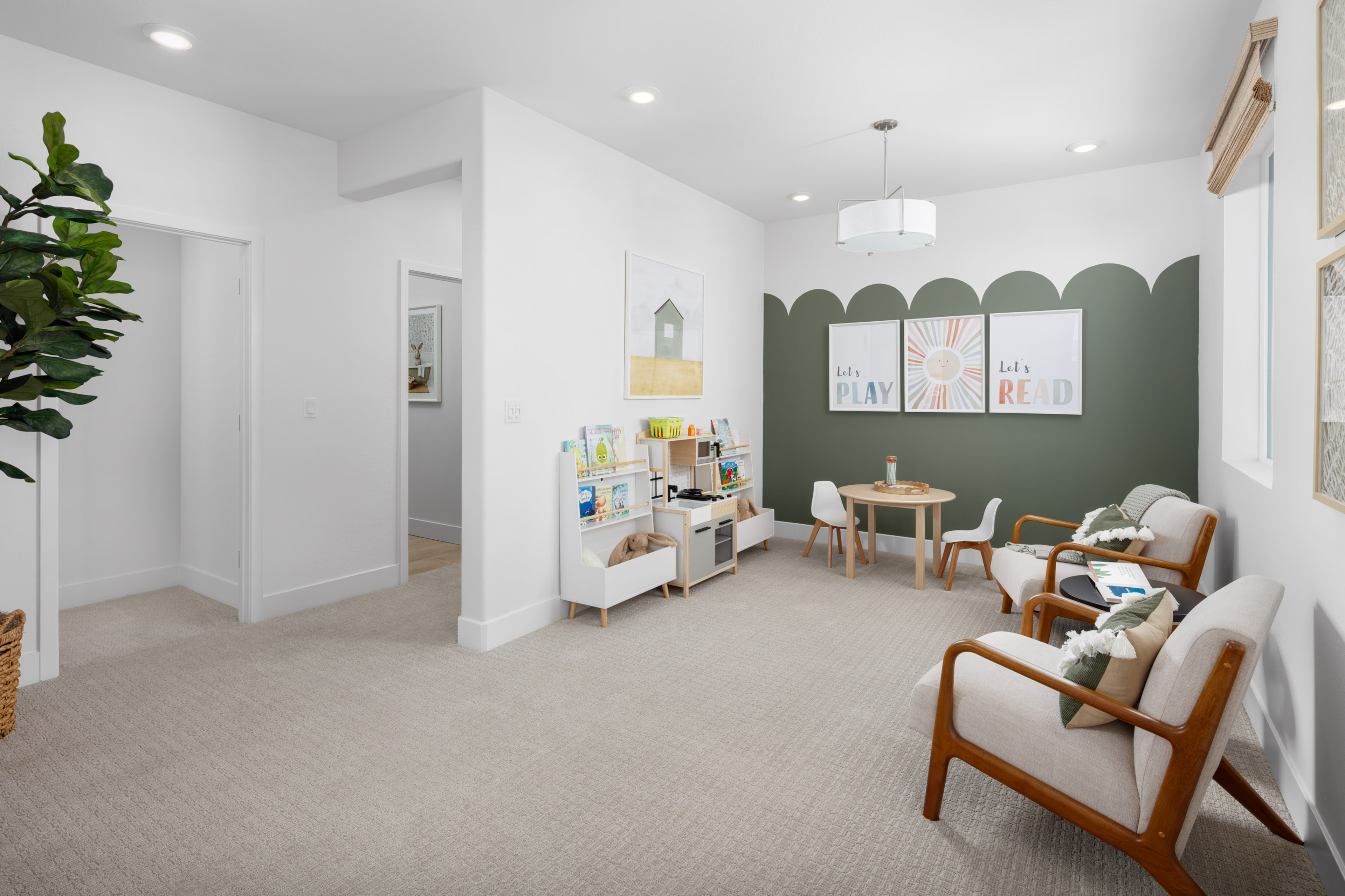 eeeb9d47-e6ee-4f4a-aa82-27f35e477ad0