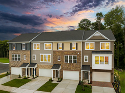 Easton Traditional N Exterior