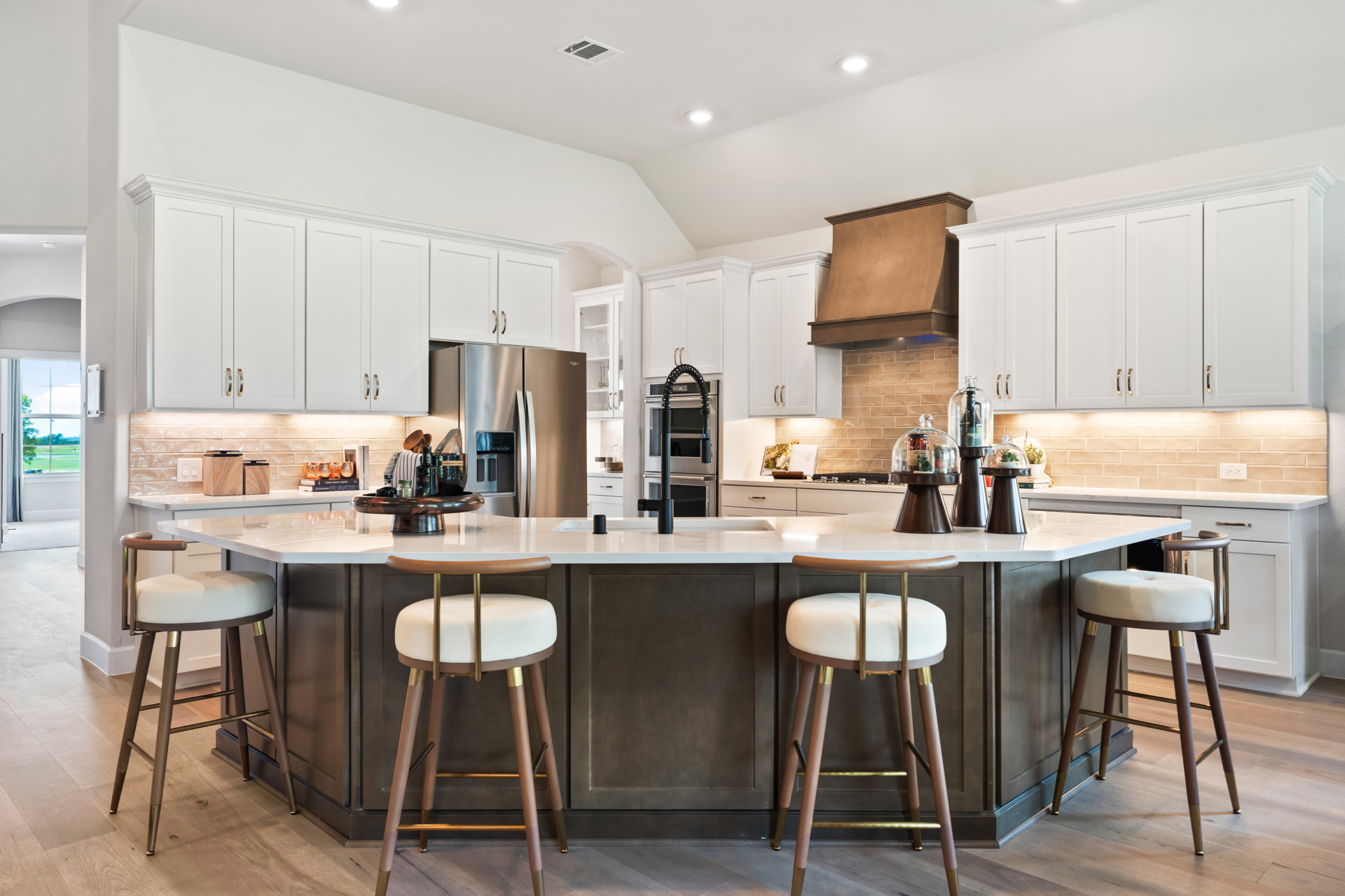 fa90cba0-5e01-42b9-bed2-37c48f443275