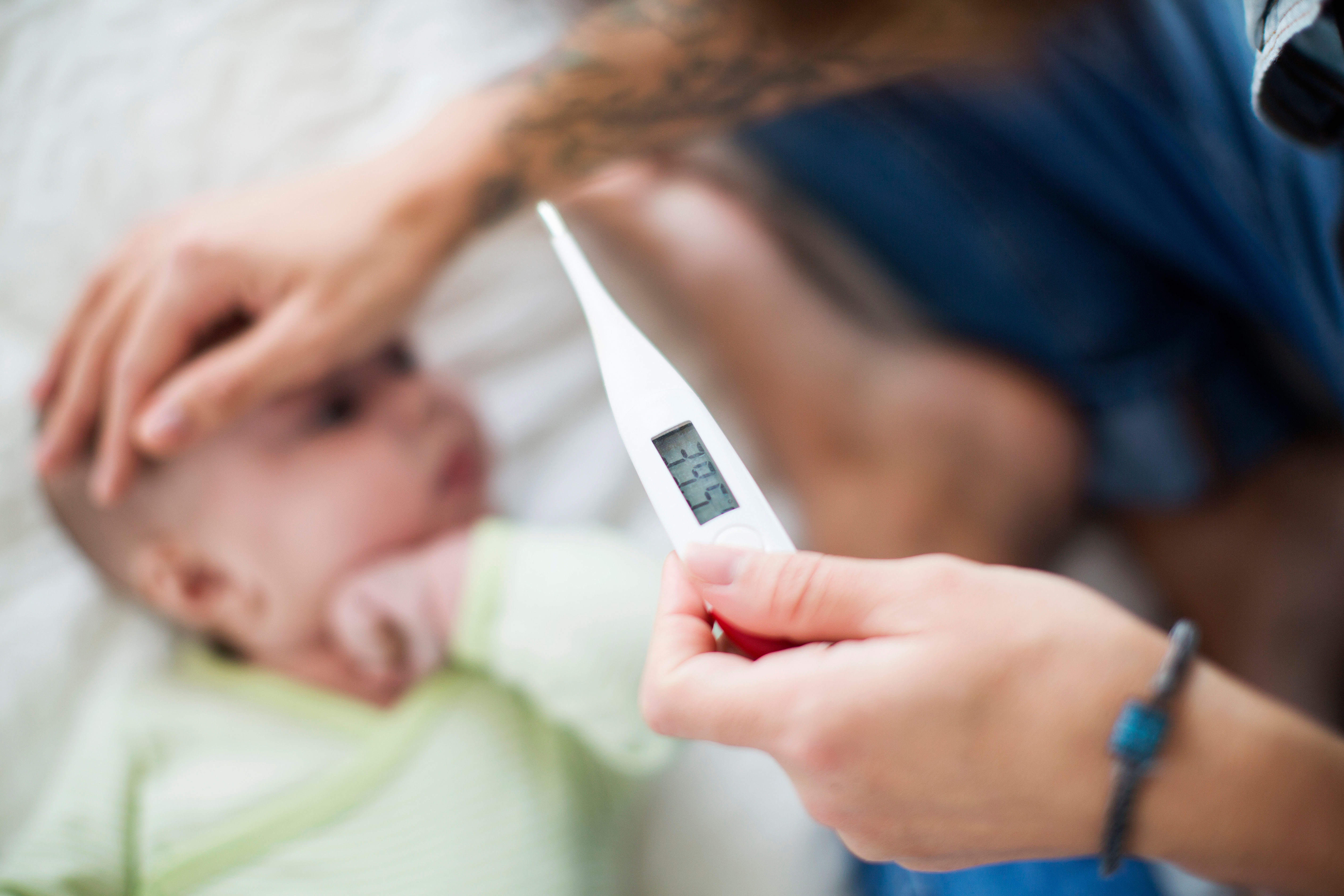 Temperature Baby Fever in babies - what to do if your baby has a high temperature ...