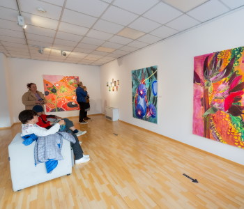 V zbirki Generali galerije je okoli 1.000 del, večinoma slovenskih likovnih umetnikov.