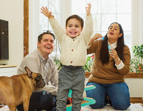 Stivenson Pulgarin (right) and Alfonso Camano, members of Cathedral of St. John the Baptist Council 17254 in Paterson, N.J., portray Jesus and Simon of Cyrene during the council&rsquo;s Via Crucis procession on Good Friday last year. (Photo by Joe Gigli)