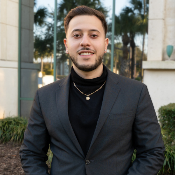 Jorge Garcia Rivero, Builder Sales Manager photo