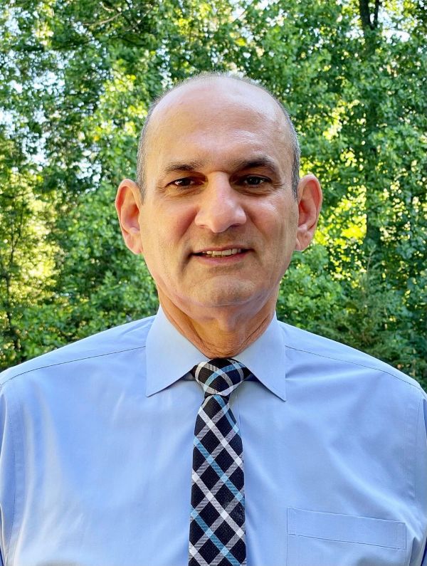 Rafael Jubiz, Branch Manager photo