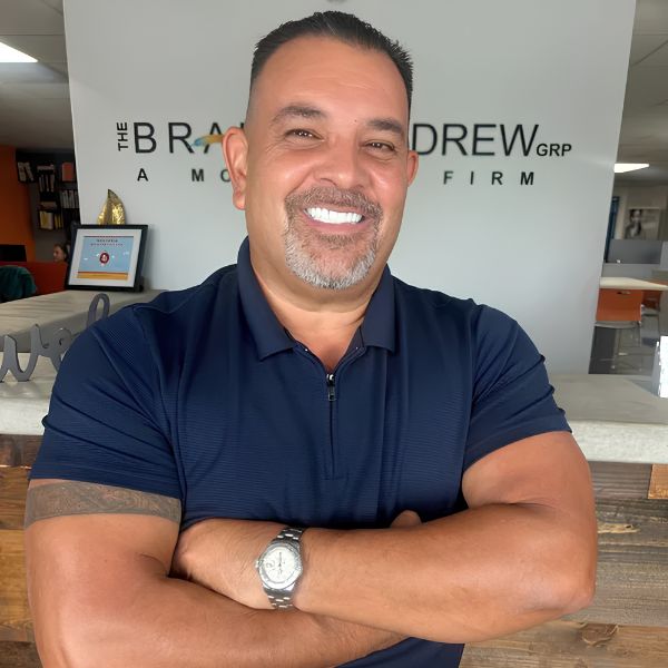 Robert Olivas, Regional Sales Manager photo