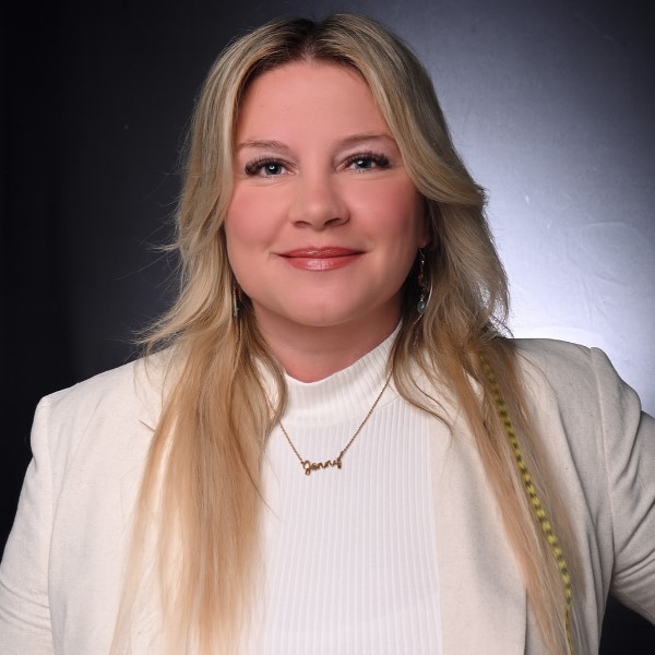 Jennifer Steubing