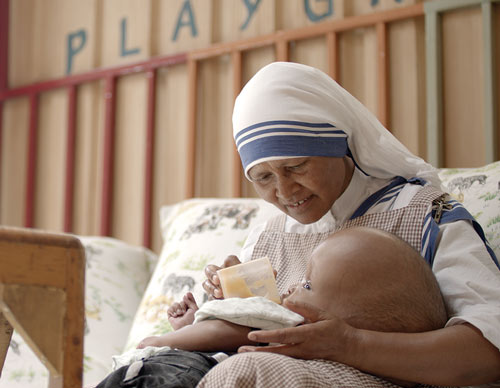 Blessed Sacrament in the chapel of the order&rsquo;s motherhouse in Kolkata