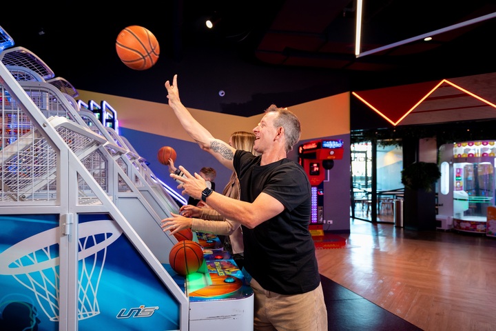 TIMEZONE, NOW OPEN