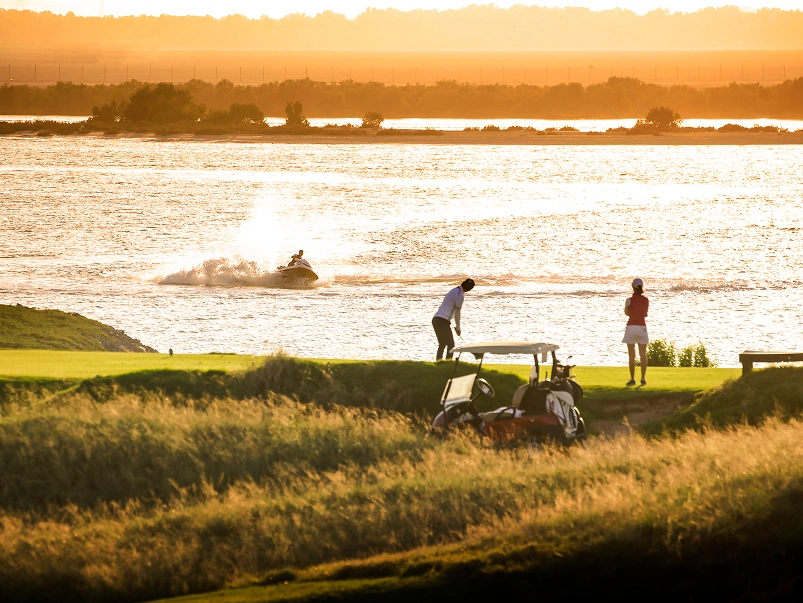 Yas Links Golf Club Facility